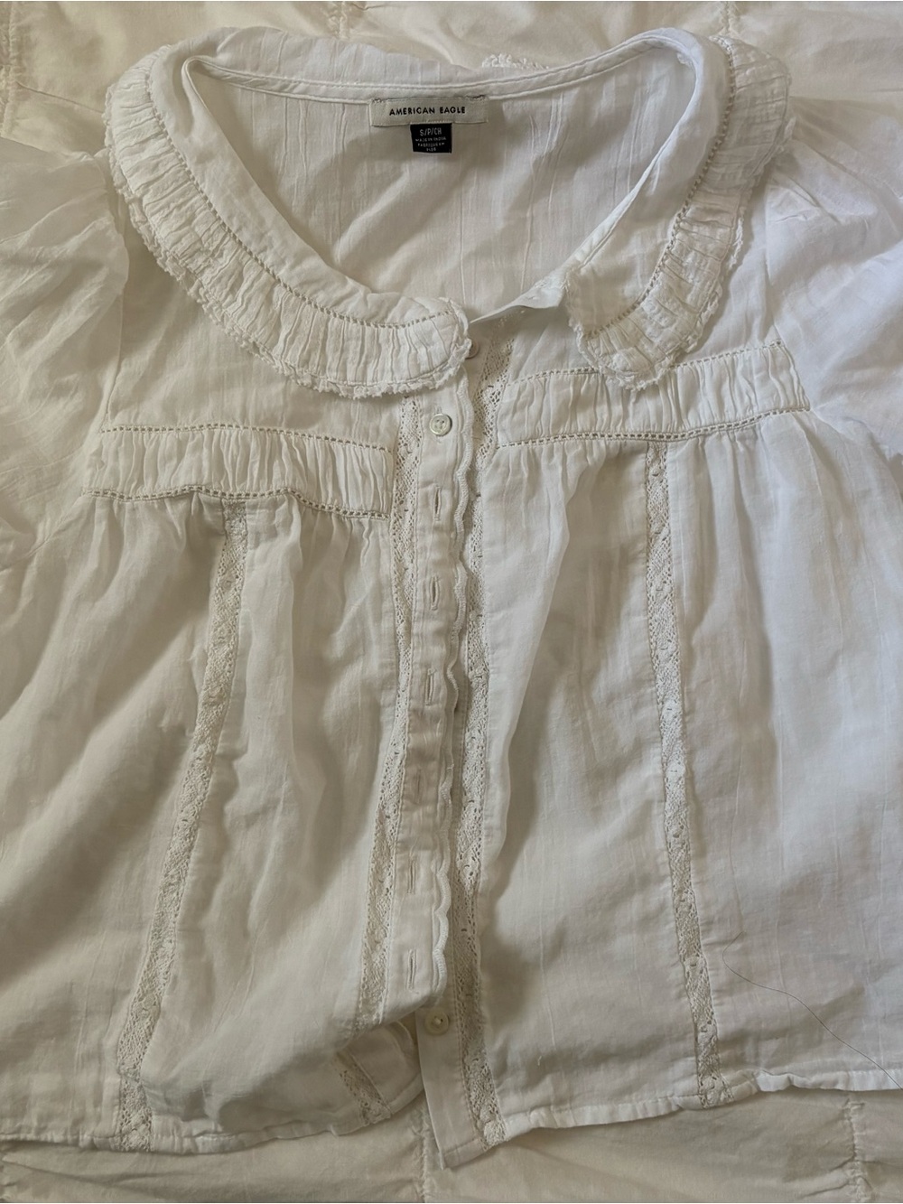 American Eagle Outfitters White Ruffle Collar Button-Front Blouse